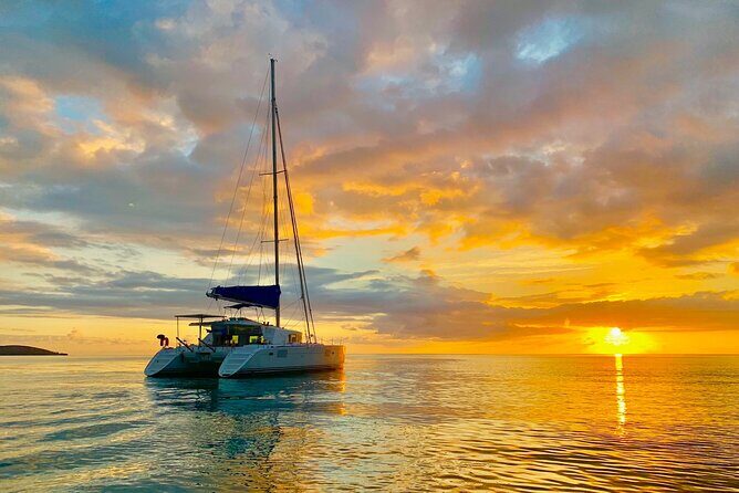 Bimini Charters - Private 3hr Catamaran Charters, Sail & Snorkel - Meeting at 6840 Front St: Simple and Water-Focused