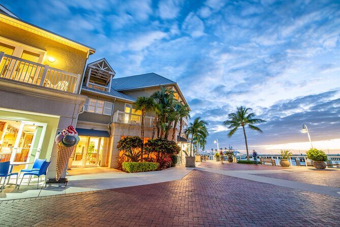 Florida Key West Self-Guided Walking Audio Tour - Stop-by-stop: what you’ll see and hear (Southernmost Point to the Butterfly Conservatory)