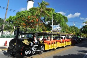 Key West Conch Tour Train - Your 75-Minute Route: From 303 Front St to Mallory Square