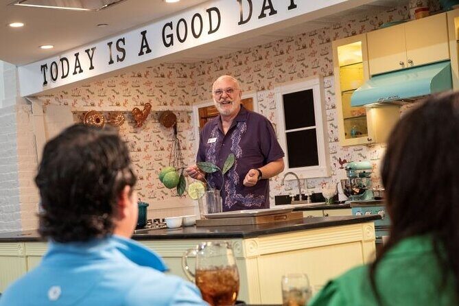 Key West Cooking Show Chef Demonstration with Meal - FAQ