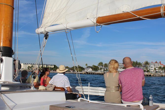 Key West Day Sail on Schooner America 2.0 with 2 Drinks - Getting there without stress: meeting point and timing