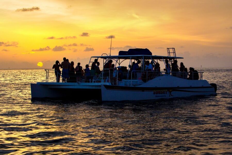 Key West: Dolphin Watching and Snorkeling Sunset Cruise - What the Sunset One cruise feels like in real time