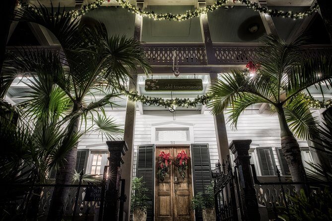Key West Ghost Tours: Southernmost Shadows and Ghosts - Guide Quality: The Difference Between Good and Great