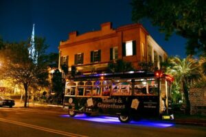 Key West Ghosts and Gravestones Trolley Tour - Where You Start: Front and Duval Is the Hub