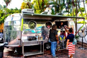 Key West Historic Old Town Food Tour with 5 Authentic Tastings - Five tastings that feel like Key West, not a sampler platter
