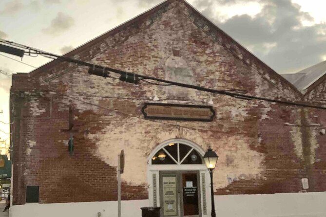 Key West History Audio Guided Walking Tour - Starting at the Custom House: Where This Walk Begins
