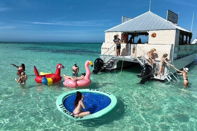 Key West Sandbar Safari on One of a Kind Tiki Boat - Drinks in the Water: Why the Service Style Feels Different