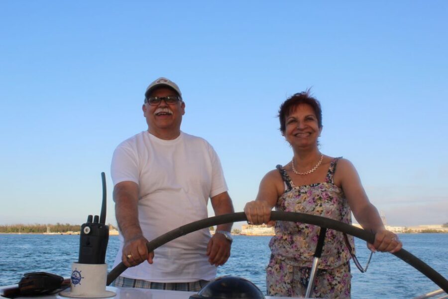 Key West: Schooner Sunset Sail with Food & Drinks - Seasonal Treats: Christmas Eve/Day and New Year’s Departures
