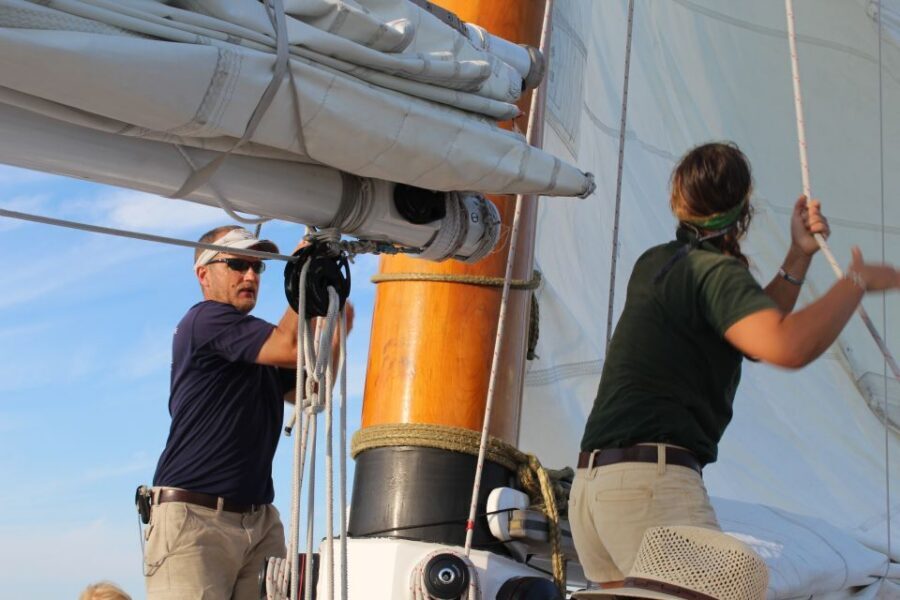 Key West: Schooner Sunset Sail with Food & Drinks - Wildlife Spotting Plus the Green Flash at Sunset