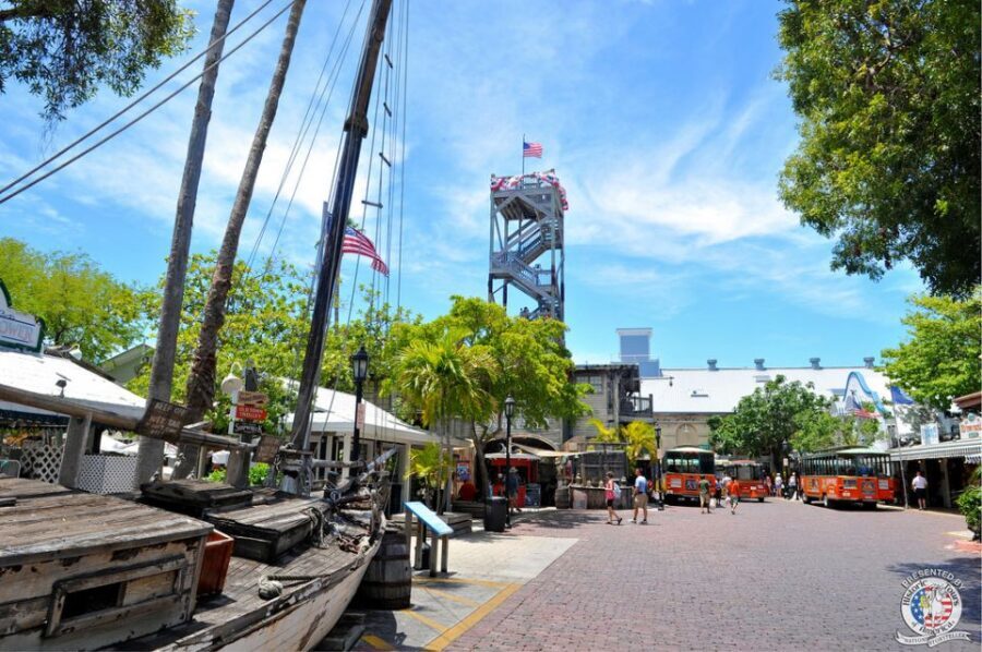 Key West Shipwreck Treasure Museum Tickets - The silver bar lift: a hands-on moment you’ll remember