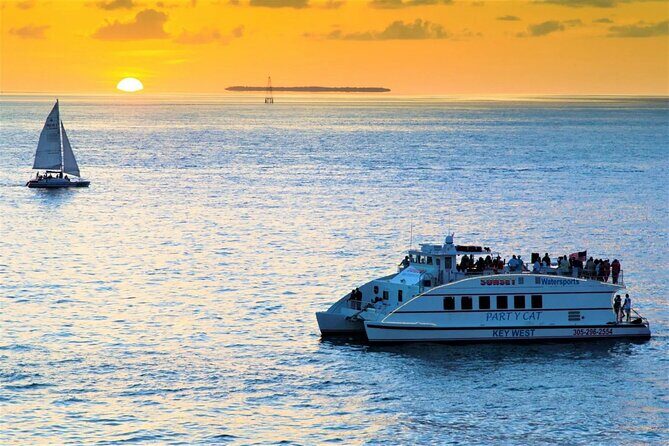 Key West Sunset Buffet Dinner Cruise with Open Bar and Live Music - The Open Well Bar: What You Can Actually Order Unlimited
