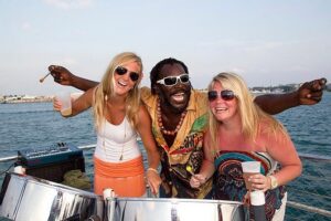 Key West Sunset Cruise: Dinner, Live Music & Drinks Included - Dinner Is a Tropical Buffet (And How to Make It Yours)