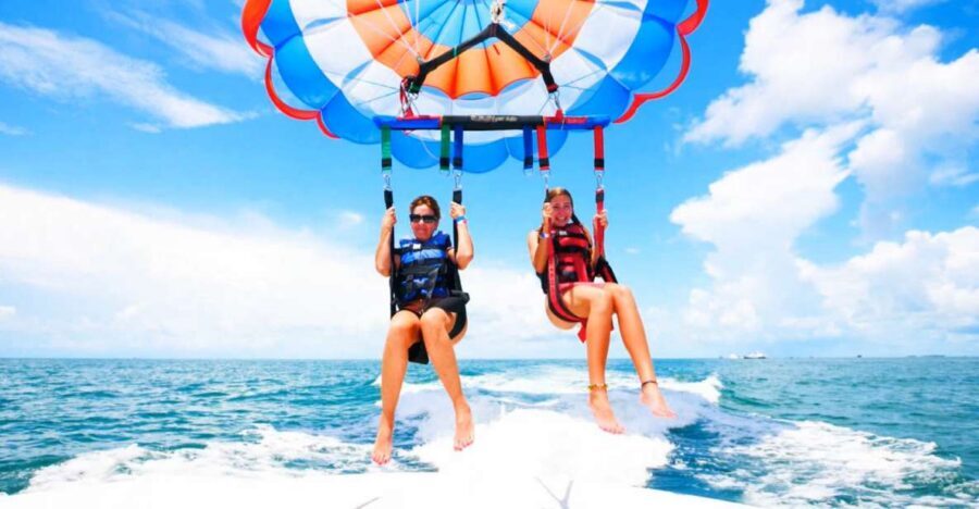 Key West: Ultimate Parasailing Experience - Who should book this Key West parasailing experience