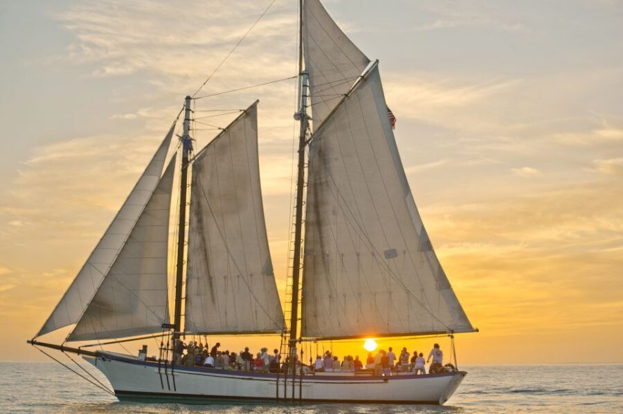 Key West: Windjammer Champagne Sunset Sail - Key Highlights Worth Your Time