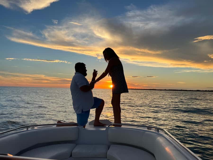 Private Sunset Cruise - The Boat and Captain: Small Details That Make the Hour Feel Longer