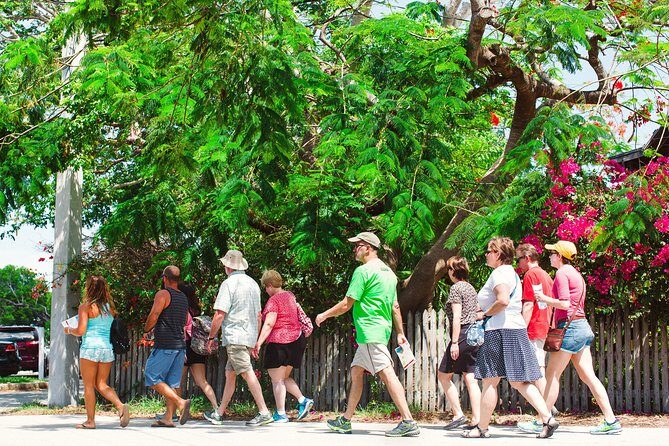 Southernmost Food & Cultural Walking Tour by Key West Food Tours - Cuban Comfort Stops: Family-Owned Flavors and the Key Lime Pie Finish