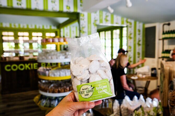 Sweet Treats of Key West: A Tasty Walking Tour of Old Town - Old Town walking for sweet and savory bites: what to expect mid-tour