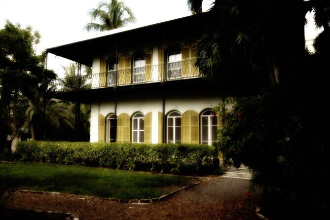 The Ghosts of Key West Walking Tour - Entering Key West’s Darker Side on a Night Stroll